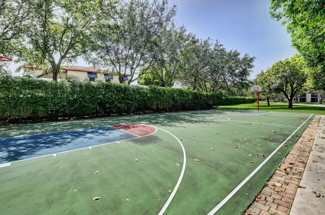 Building Photo - 3180 Leewood Terrace