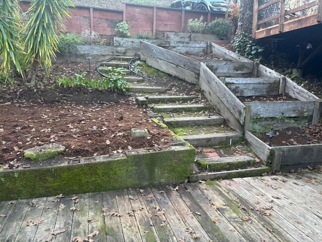 Building Photo - One Bedroom, Plus Loft, Forestville Home