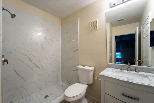 Building Photo - 6554 Swissco Dr