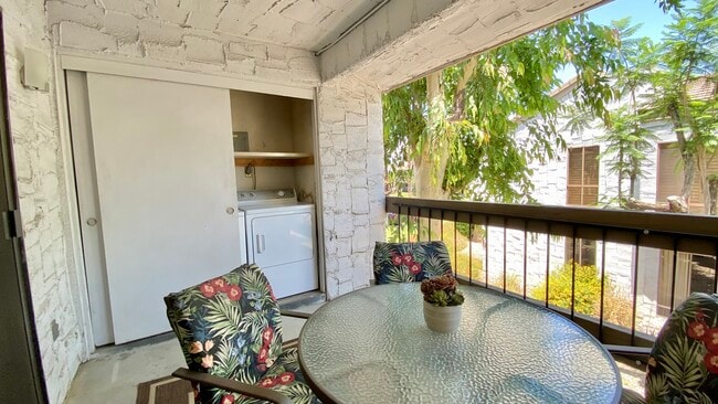 Building Photo - 5125 E Waverly Dr