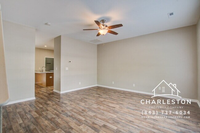Building Photo - 1003 Lexi Ct