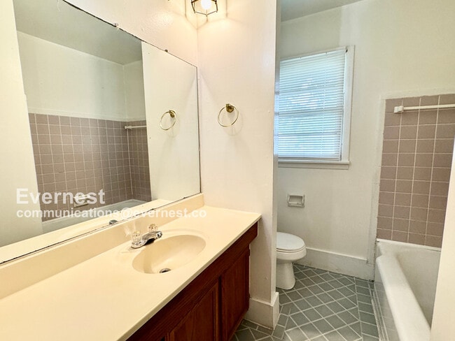 Building Photo - 208 S 74th E Ave