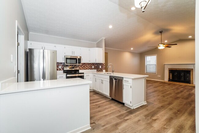 Building Photo - 3708 Fox Hunt Trail