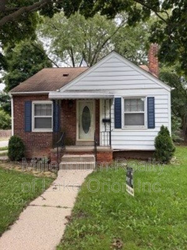 Building Photo - 271 Dick Ave