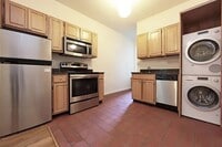 Building Photo - 549 Bergen St