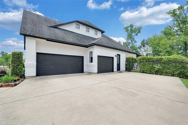 Building Photo - 5475 Harvest Oak Landing Dr