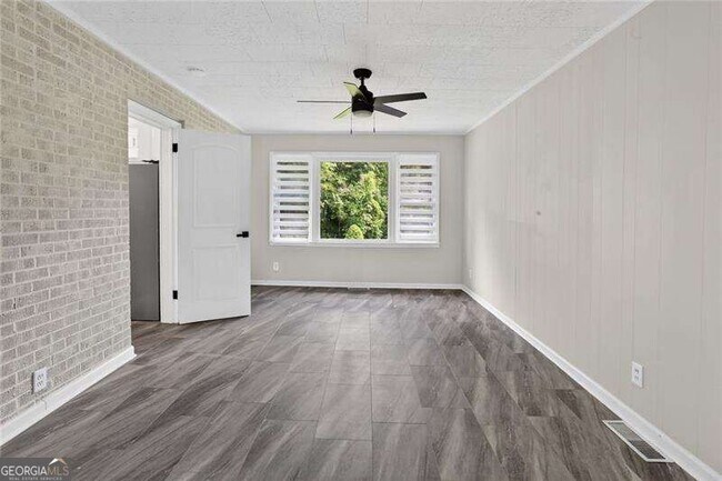 Building Photo - 3081 Glendale Ct