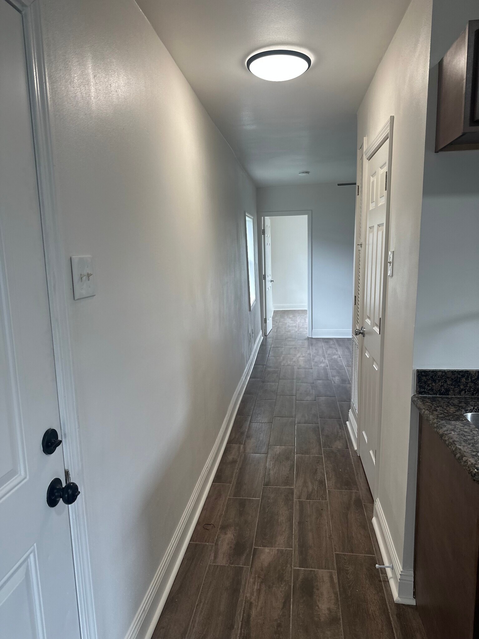 Building Photo - 1818 Brown Ave