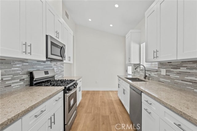 Building Photo - 1058 E Orange Grove Ave