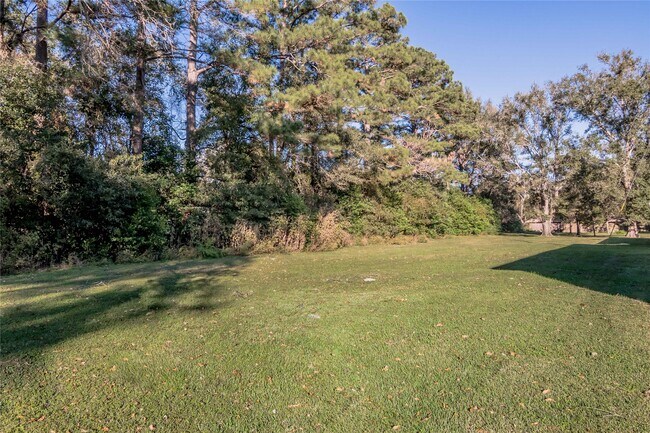Building Photo - 120 McAdams Ln