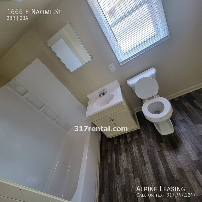 Building Photo - Near Southeast 3BR/2BA Home w/Central Air!