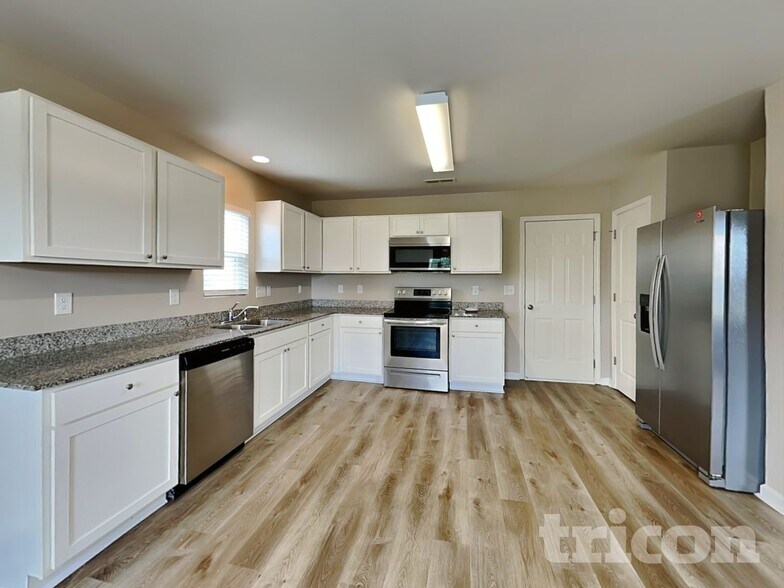 Building Photo - 108 Glacier Pt