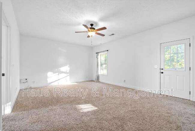 Building Photo - 961 Bonellis Ln