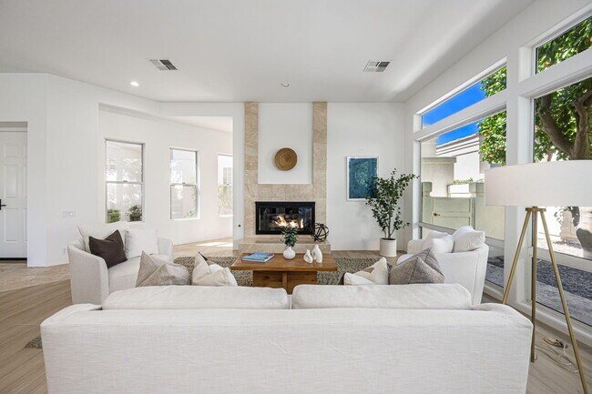 Building Photo - 75070 Muirfield Ct