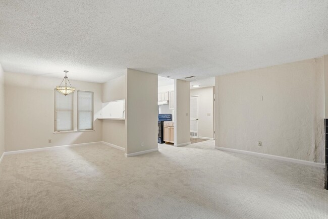 Building Photo - 1930 Camino Verde