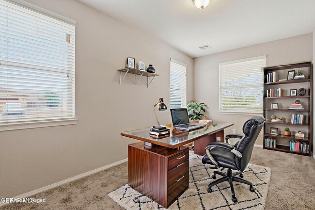 Building Photo - 1041 Earthstar Pl