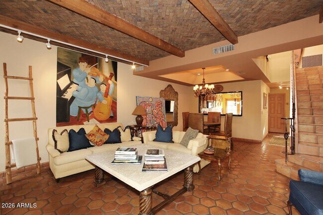 Building Photo - 6218 N 30th Pl