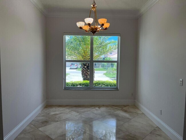 Building Photo - 7684 Doubleton Dr