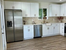 Building Photo - 9429 S 2nd Ave