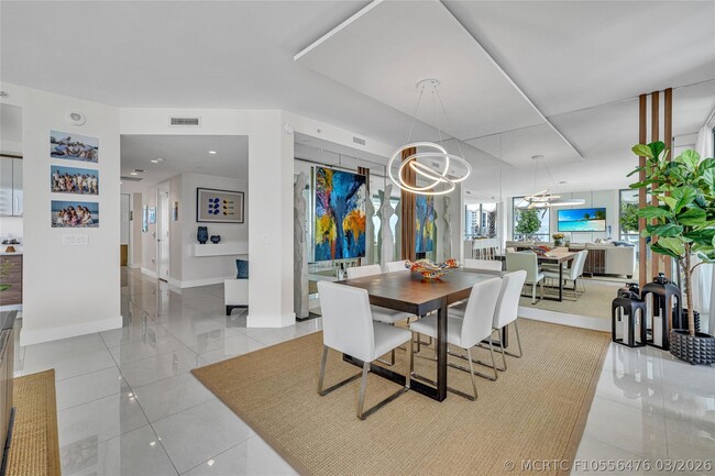 Building Photo - 100 E Las Olas Blvd