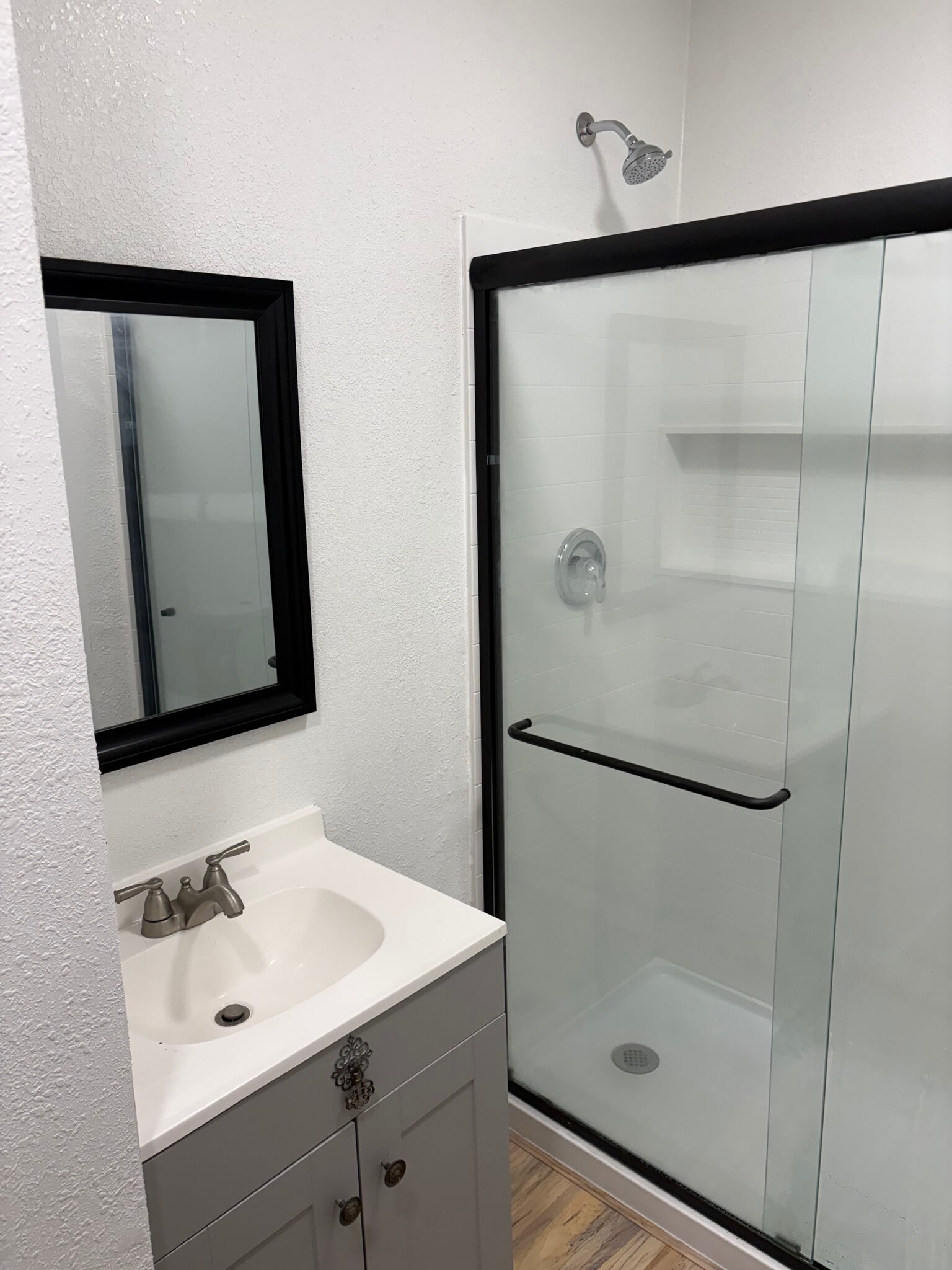 Building Photo - 124 7th St