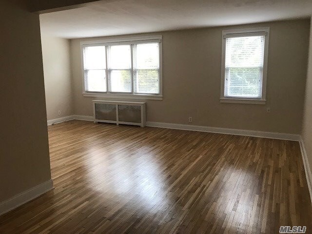 Building Photo - 265 Cedarhurst Ave