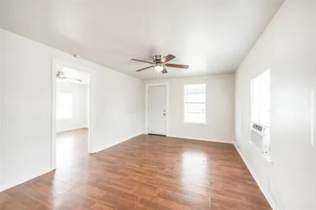 Building Photo - 6608 Georgianna Dr