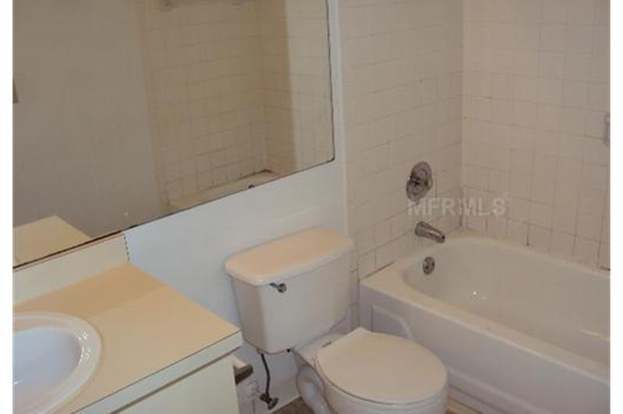 Building Photo - 420 Forestway Cir