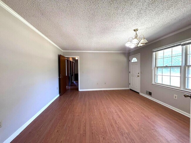 Building Photo - 3054 Poplar Springs Church Rd