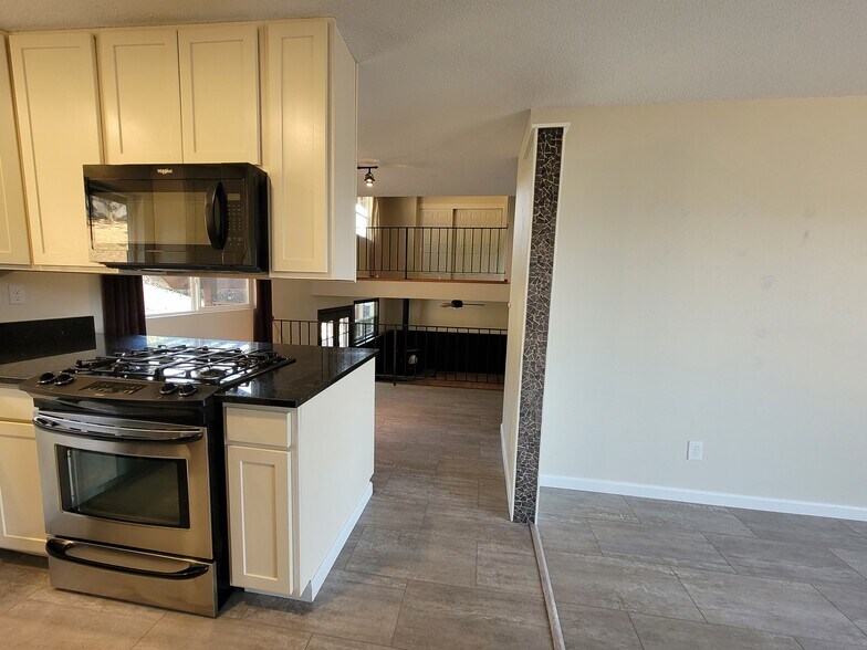 Kitchen - 8514 41st St W