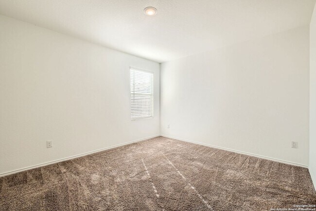 Building Photo - 5196 Fowler Crst