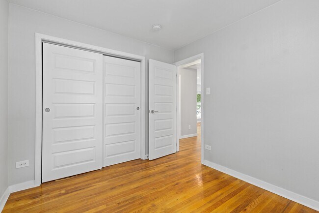 Building Photo - Recently Updated Home in Prime Sunnyside Neighborhood!