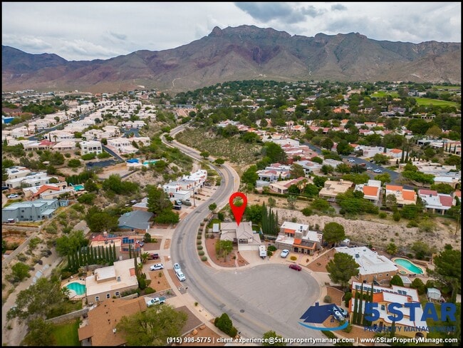 Building Photo - 6052 Bandolero Dr