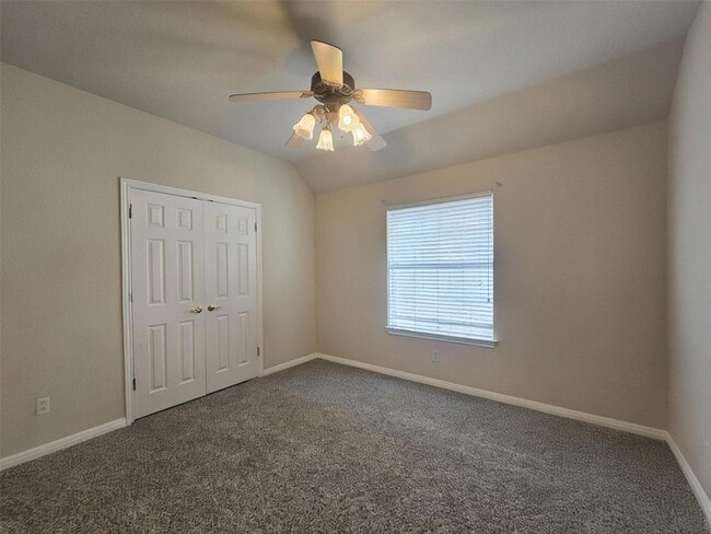 Building Photo - 10620 Chestnut Ridge Rd