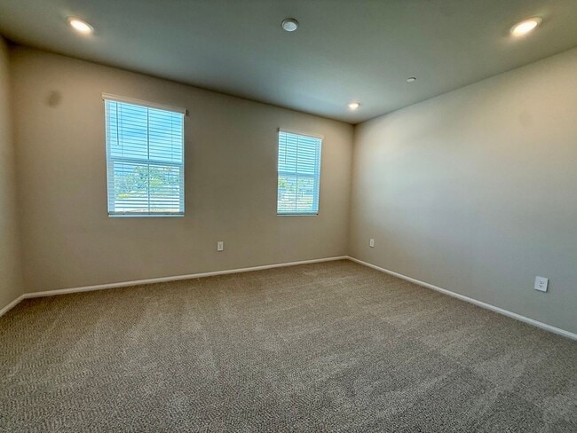 Building Photo - 4889 Merida Way
