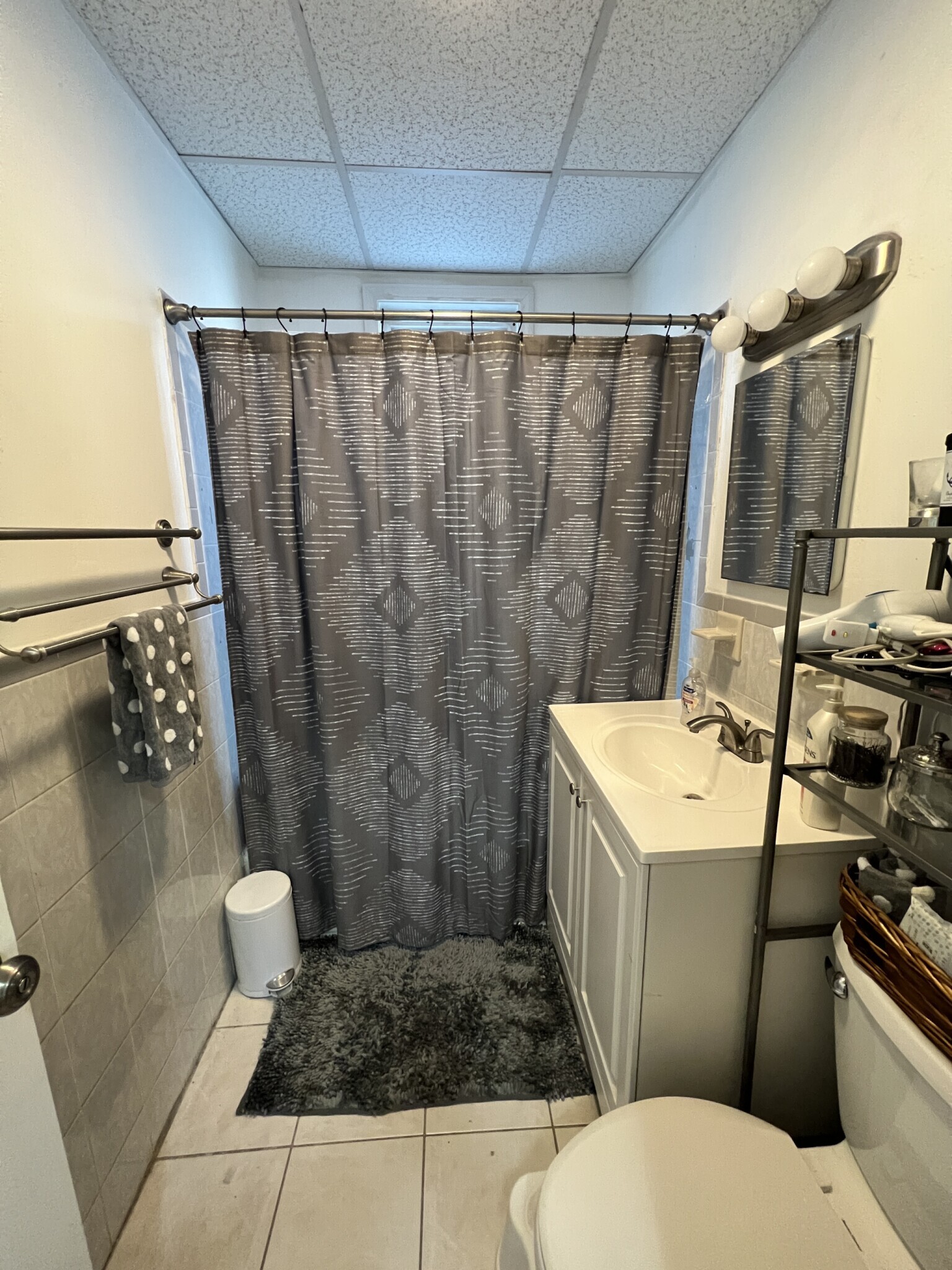 Building Photo - 383 Highland Ave
