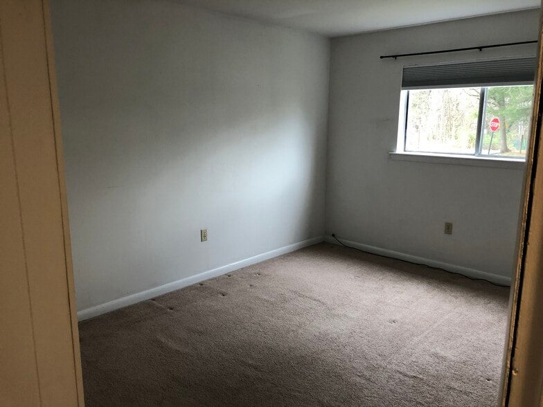 Building Photo - 400 Green St