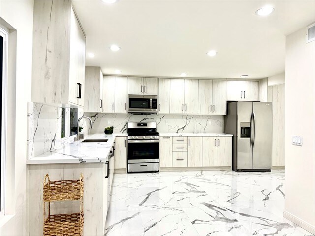 Building Photo - 11774 Doral Ave
