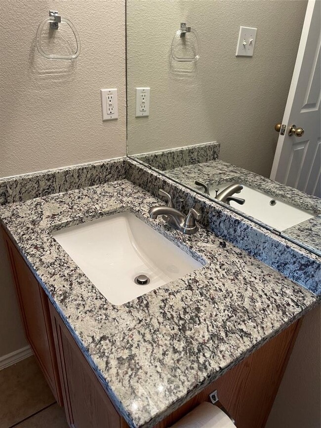 Building Photo - 229 Killian Loop