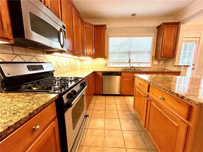 Building Photo - 4692 Wehunt Commons Dr