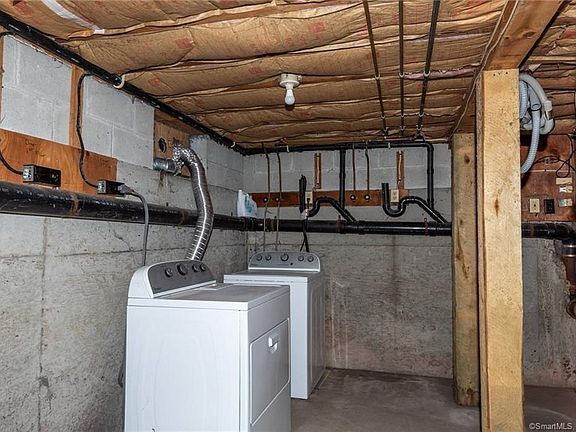 Washer and Dryer hookup - 53 Franklin St