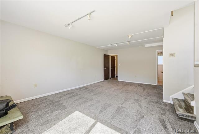 Building Photo - 9547 W Kentucky Dr
