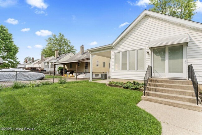 Building Photo - 2701 Delor Ave