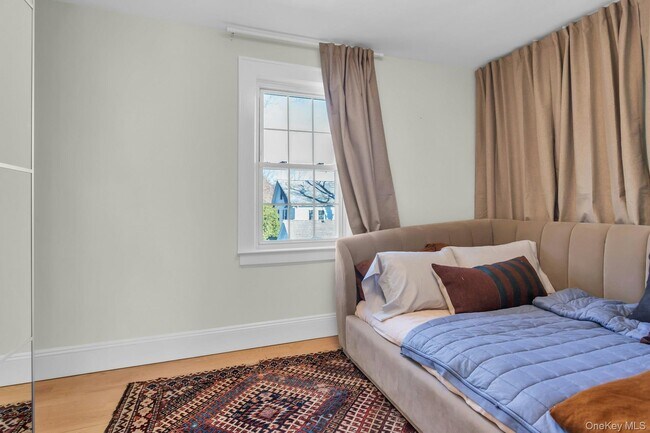 Building Photo - 32 Katherine St