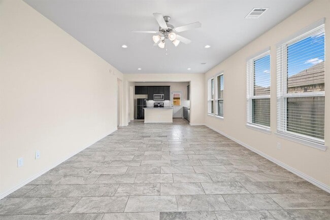 Building Photo - 1234 Lone Pine Dr