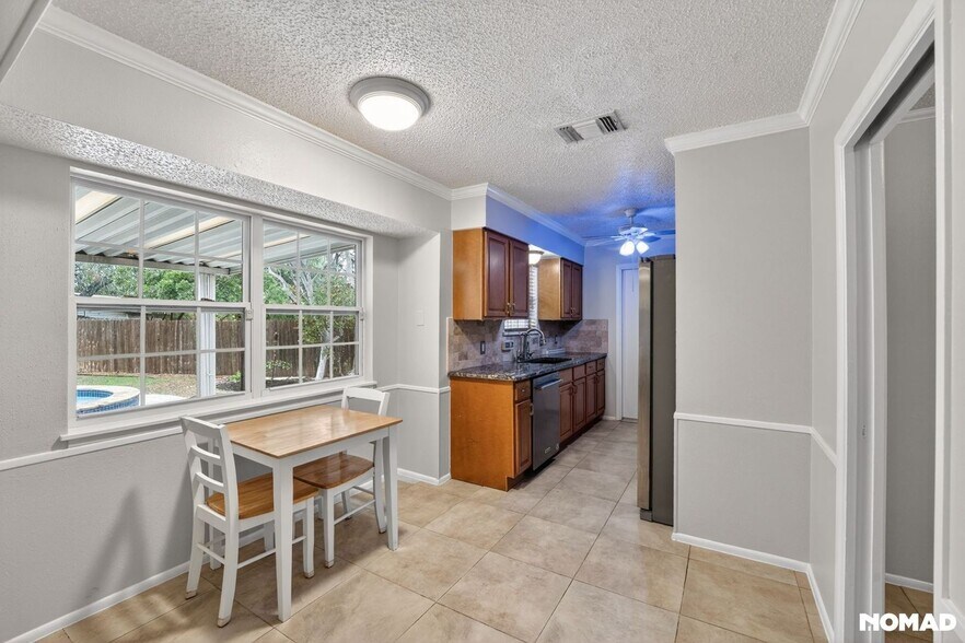 Building Photo - 5718 Charlie Chan Dr