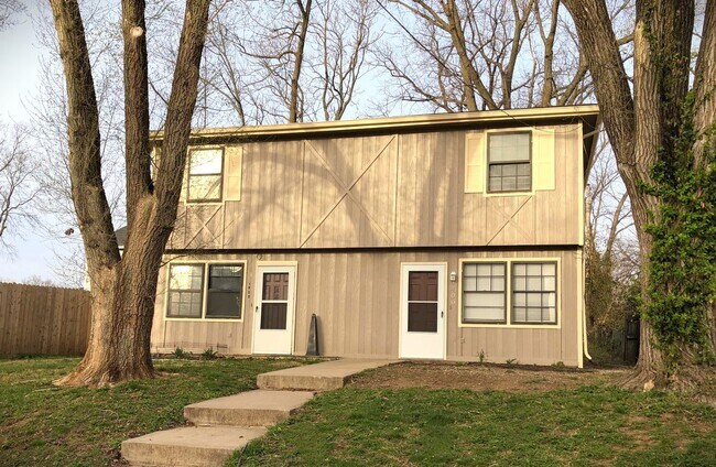 Building Photo - 1406-1408 S. 2nd Street