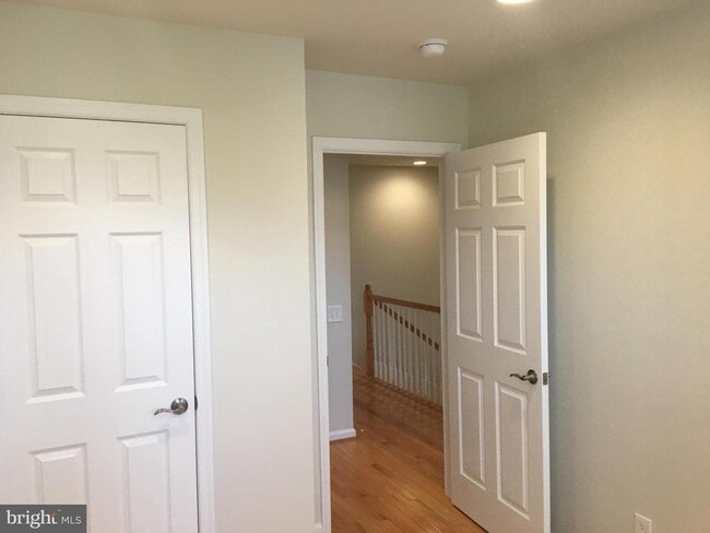 Building Photo - 3061 Waterloo Ln