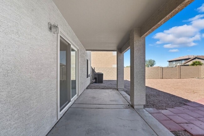 Building Photo - Charming El Mirage Rental – 3 Bedrooms, 2....