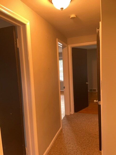 2nd Floor Hallway - 1017 Henrietta St
